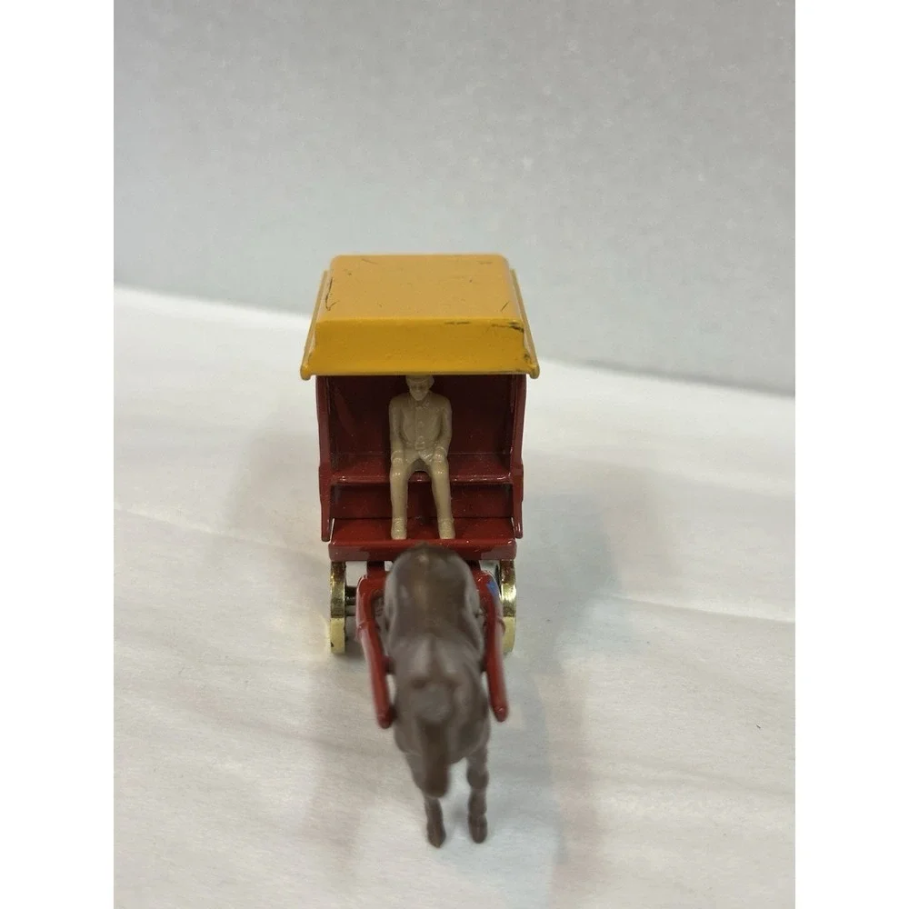 Horse Drawn Vintage Wagon Set of 2 Festival Lantern Co Dollys Candy Die Cast Toy